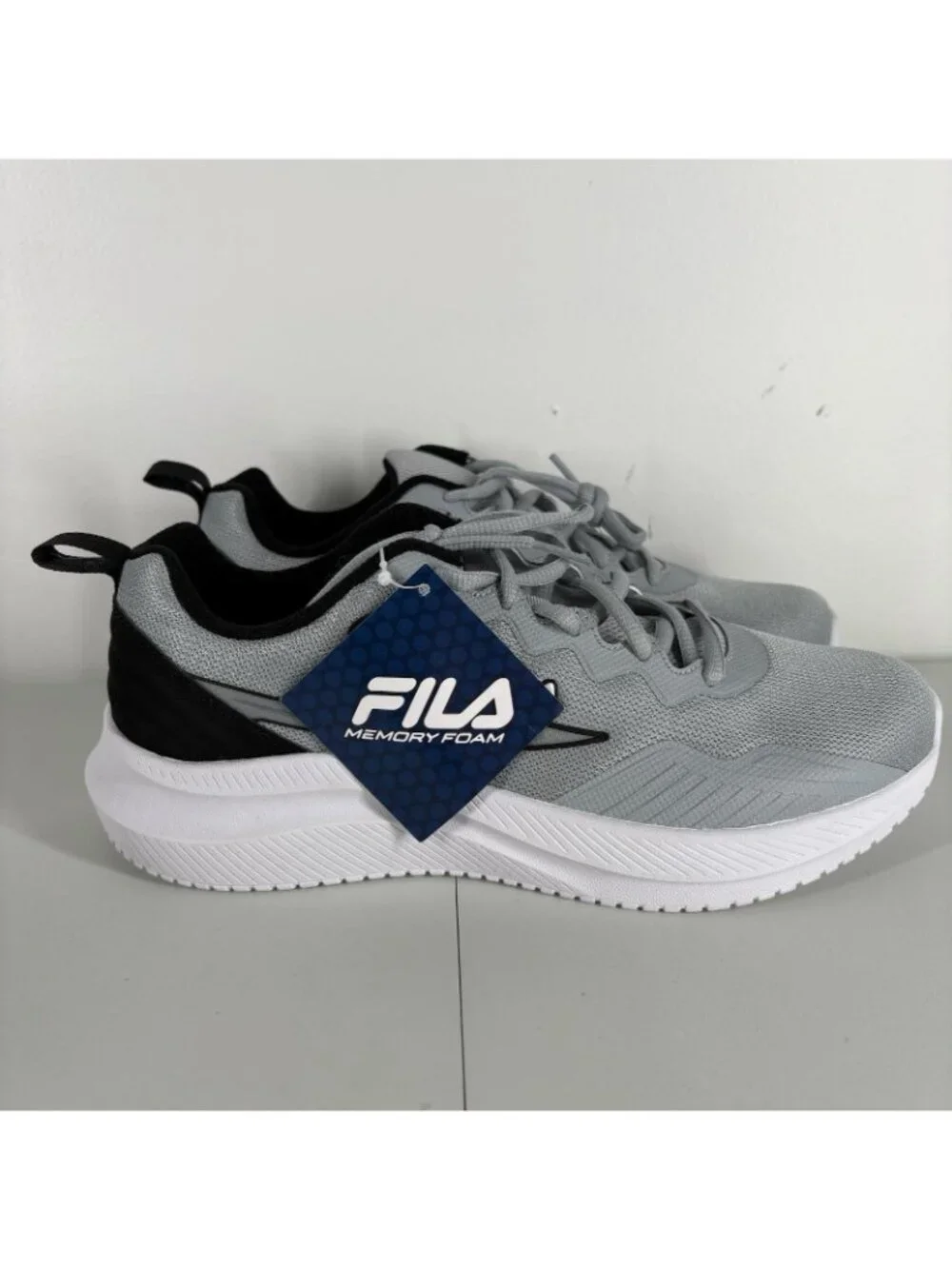 Fila Men Size 9 Grey Comfort Lace-Up Memory Primo-Forza Running Shoes NWB